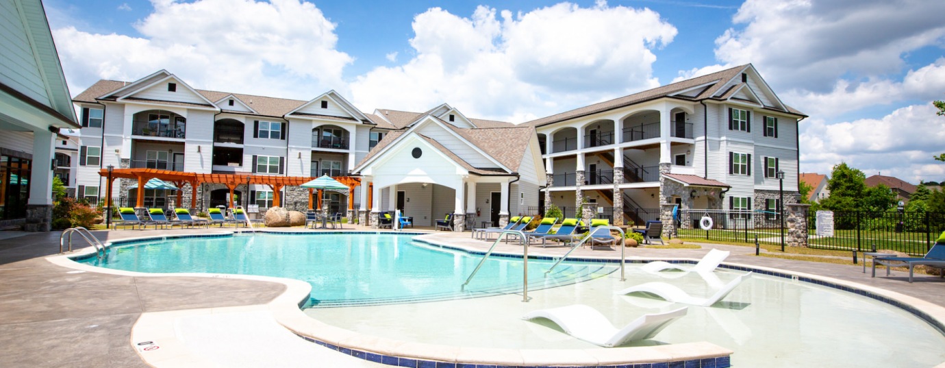 Luxury Apartment & Community Amenities Laurel View